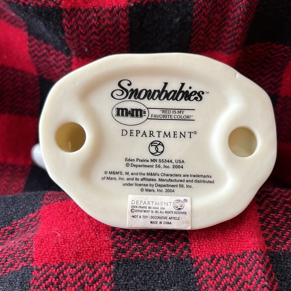 Adorable Snowbaby with M&M, Dept.56. - Picture 3 of 6